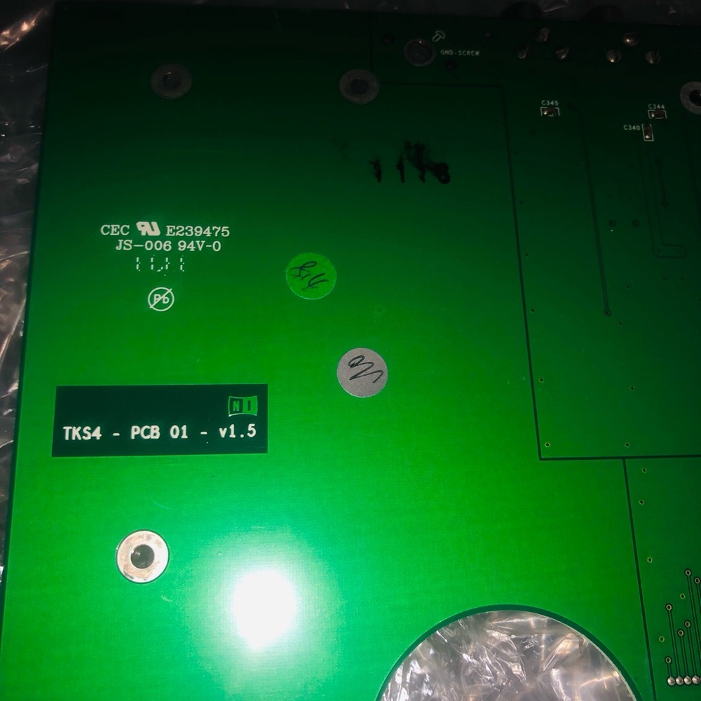 Native Instruments Traktor S4 MK1 Connector Board Replacement - Picture 5 of 9